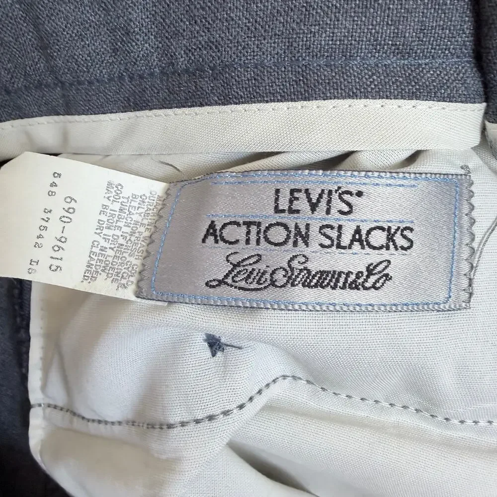 1970s vintage Levi Strauss & co business class suit gray 40R blazer slacks